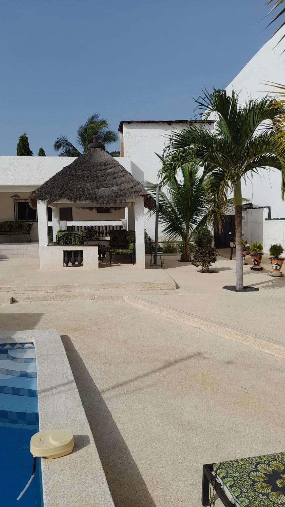 Villa Chez Andre Ngaparou Esterno foto