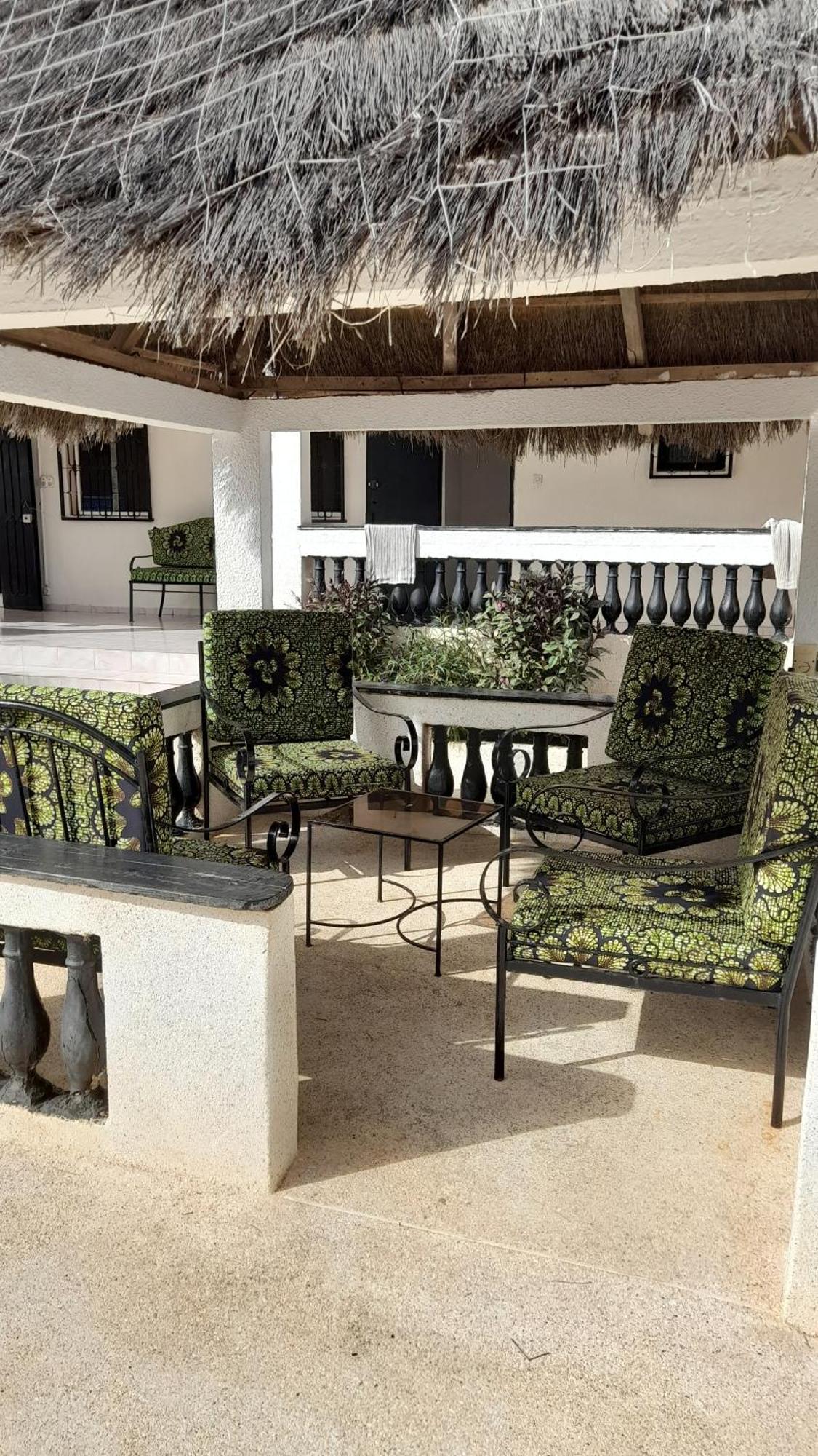 Villa Chez Andre Ngaparou Esterno foto