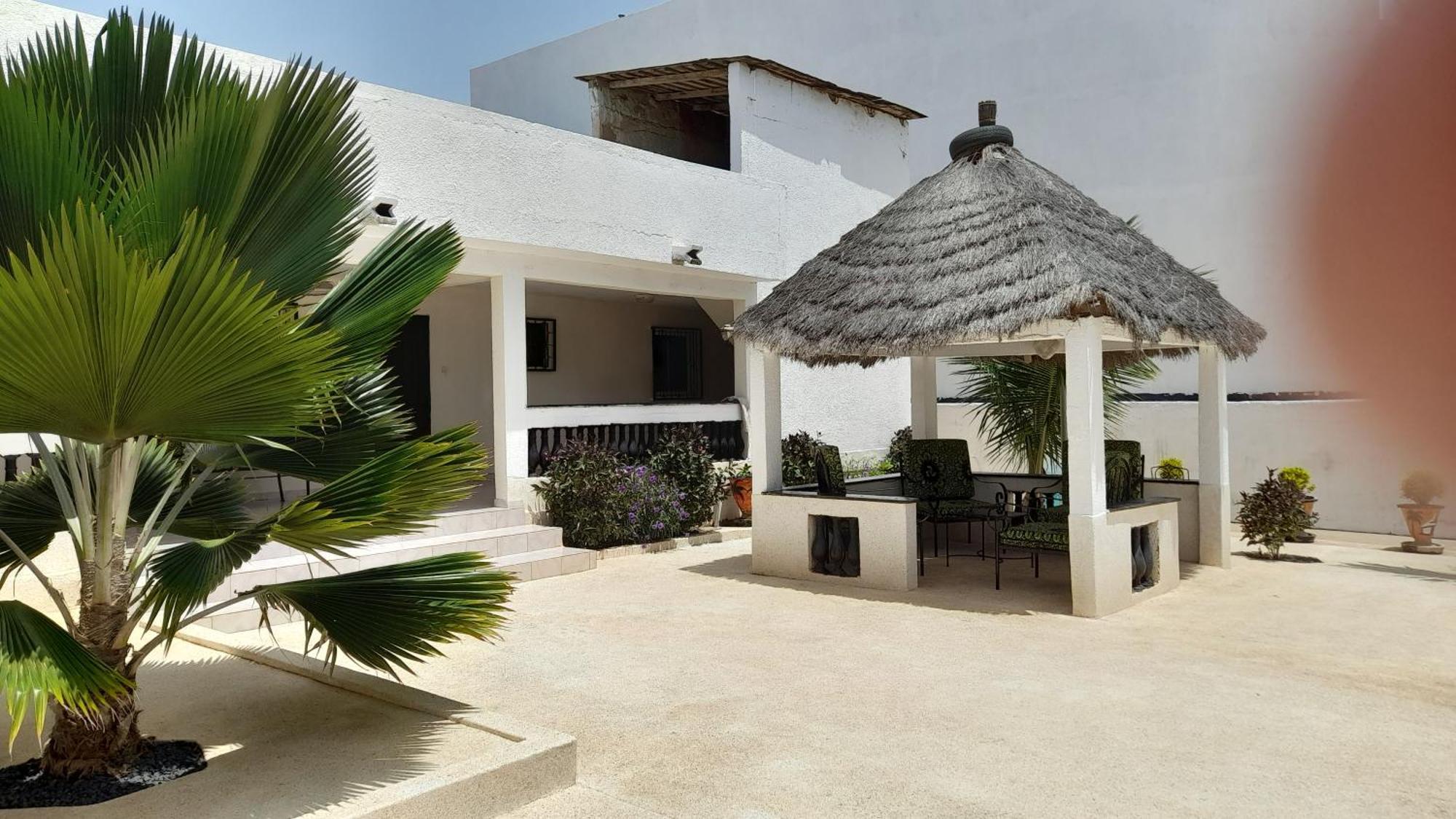 Villa Chez Andre Ngaparou Esterno foto